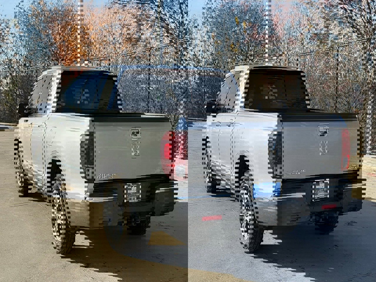 Used 2018 Honda Ridgeline RTL-E image 3