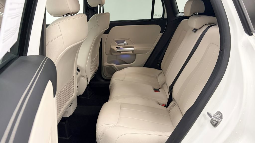 Certified 2025 Mercedes-Benz GLA 250 4MATIC image 15