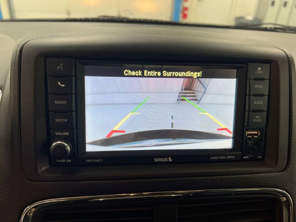 Used 2017 Dodge Grand Caravan SXT FWD image 15