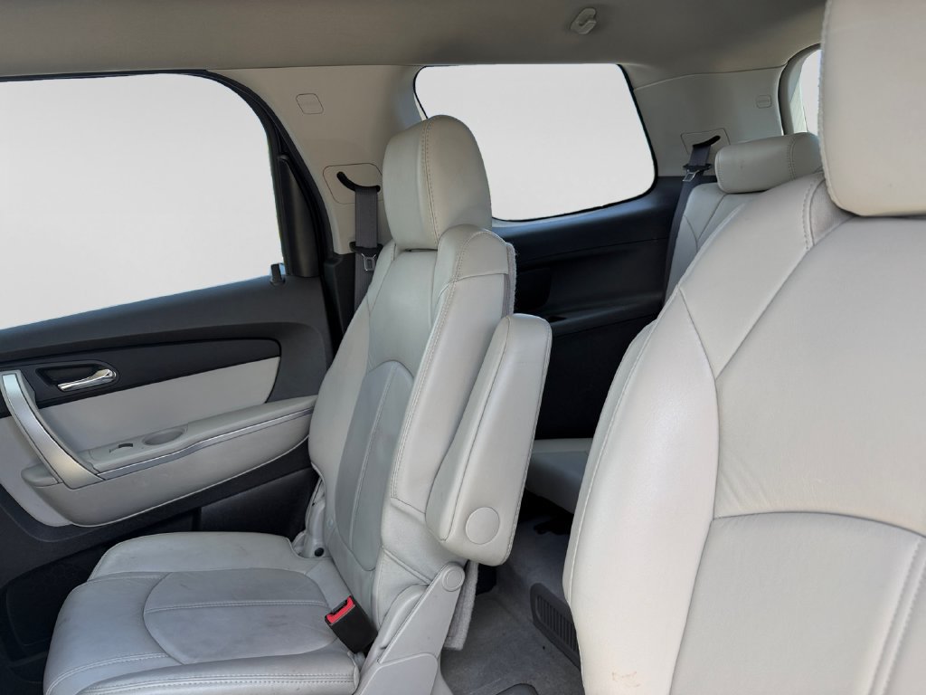 Used 2012 GMC Acadia SLT AWD/4WD image 32