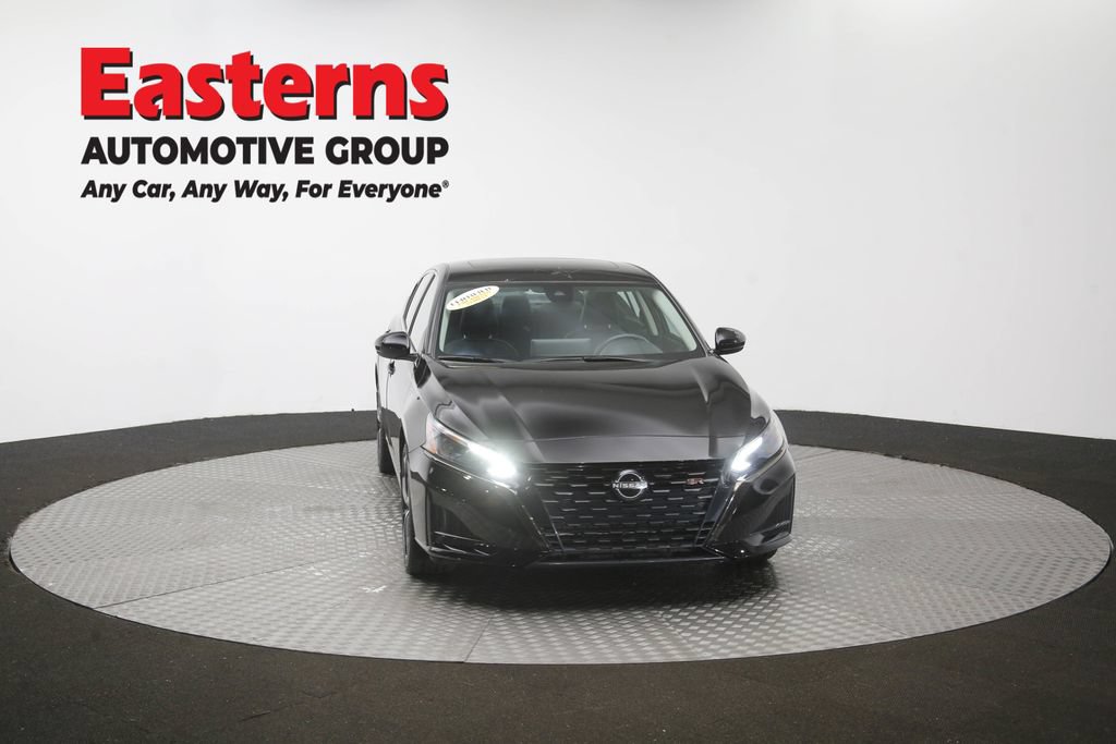Used 2023 Nissan Altima 2.5 SR w/ SR Premium Package AWD/4WD image 52