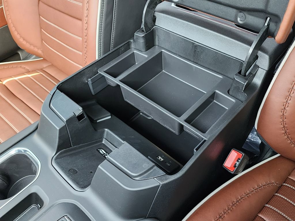 New 2026 GMC Sierra 3500 Denali Ultimate image 35