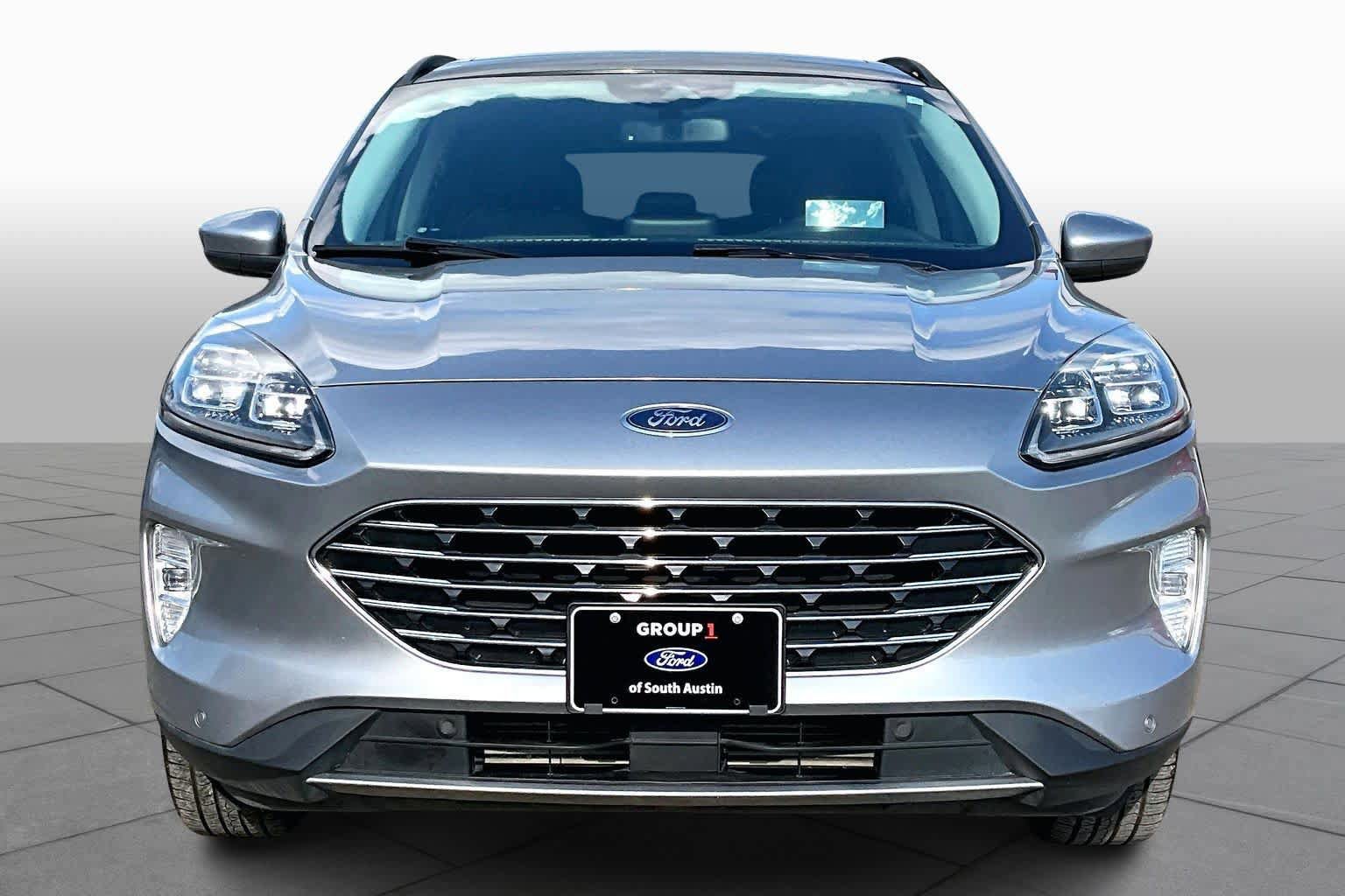 Certified 2022 Ford Escape Titanium w/ Titanium Elite Package AWD/4WD image 4