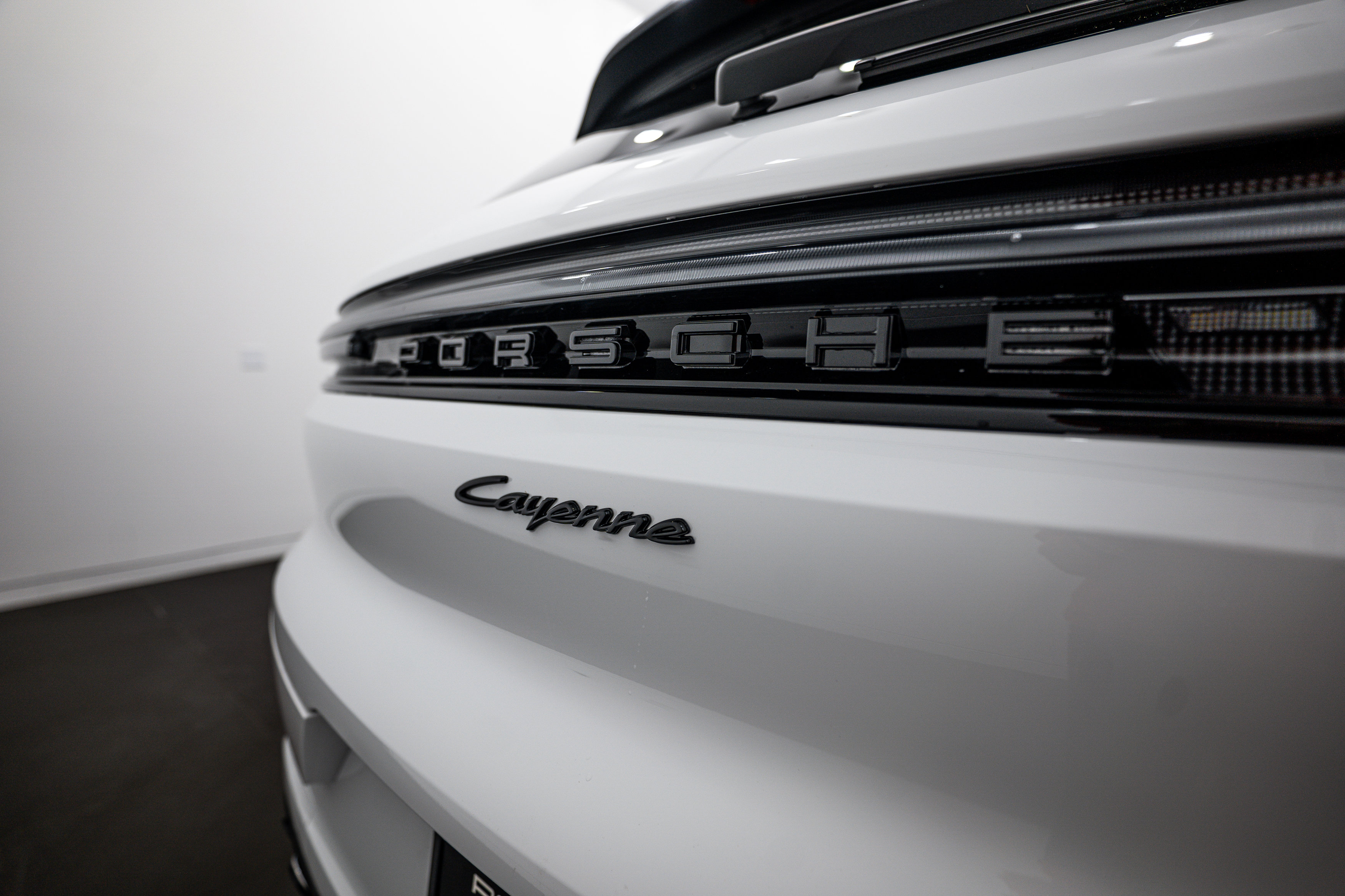 Certified 2026 Porsche Cayenne E-Hybrid image 25