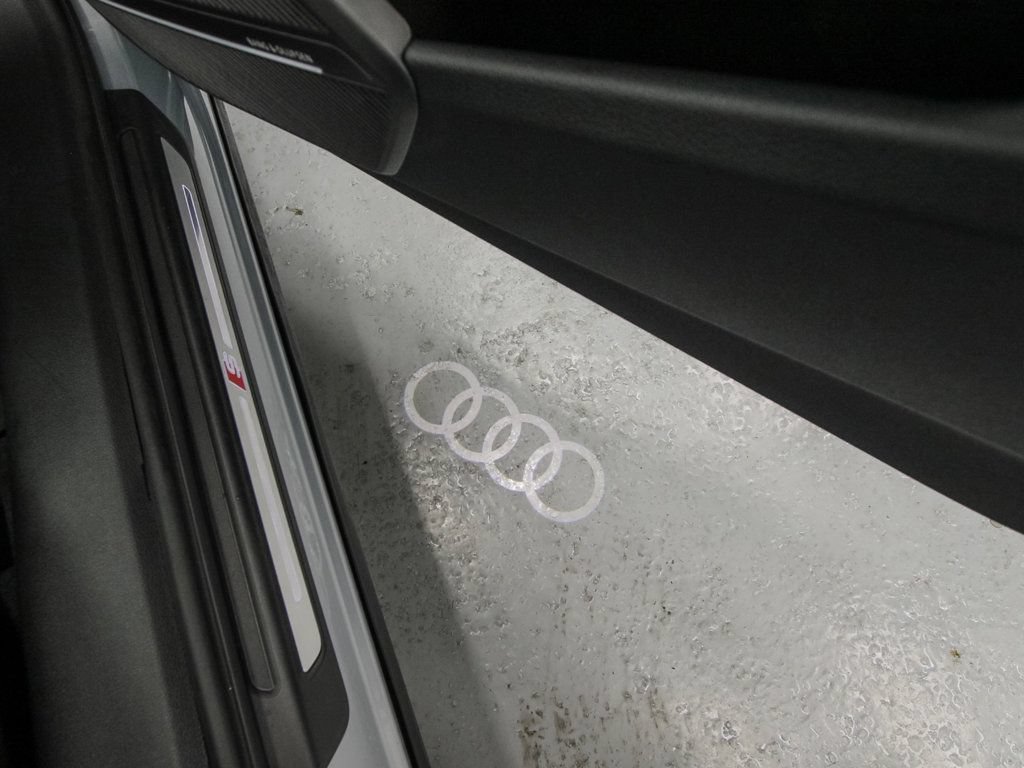 Used 2023 Audi Q5 e Premium Plus w/ Premium Plus Package AWD/4WD image 28