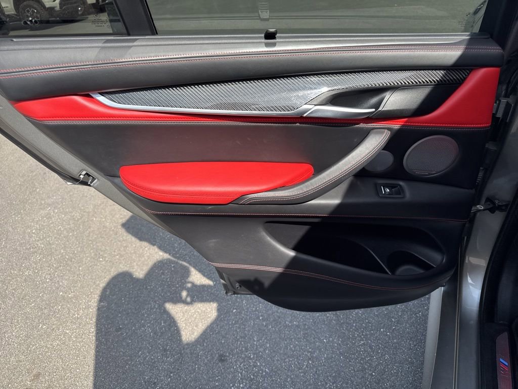 Used 2017 BMW X5 M image 30