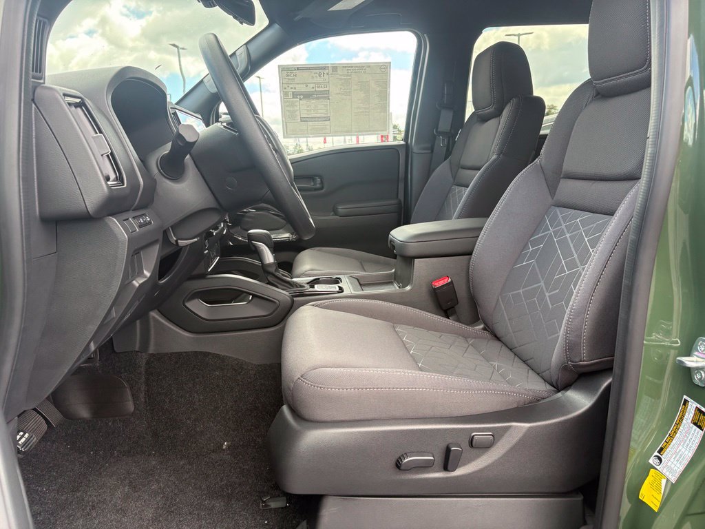 New 2027 Nissan Frontier SV w/ Tow Package AWD/4WD image 22