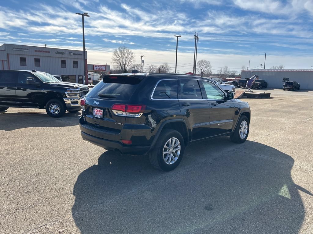 Used 2022 Jeep Grand Cherokee Laredo E AWD/4WD image 5