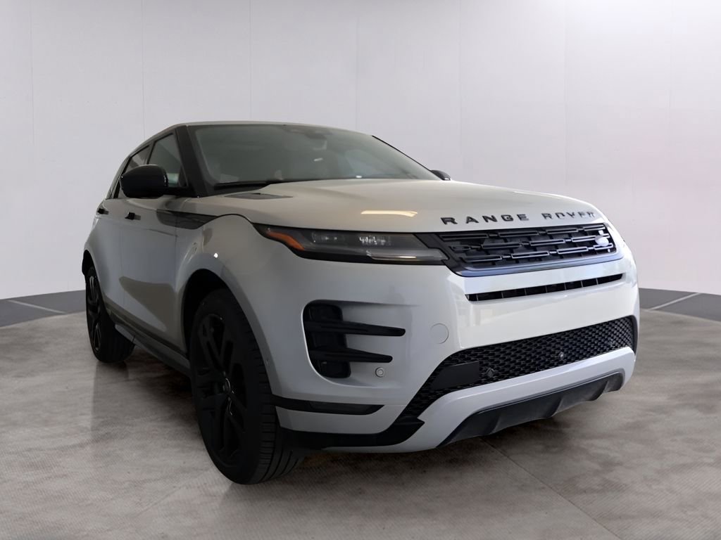 New 2026 Land Rover Range Rover Evoque Dynamic SE image 3