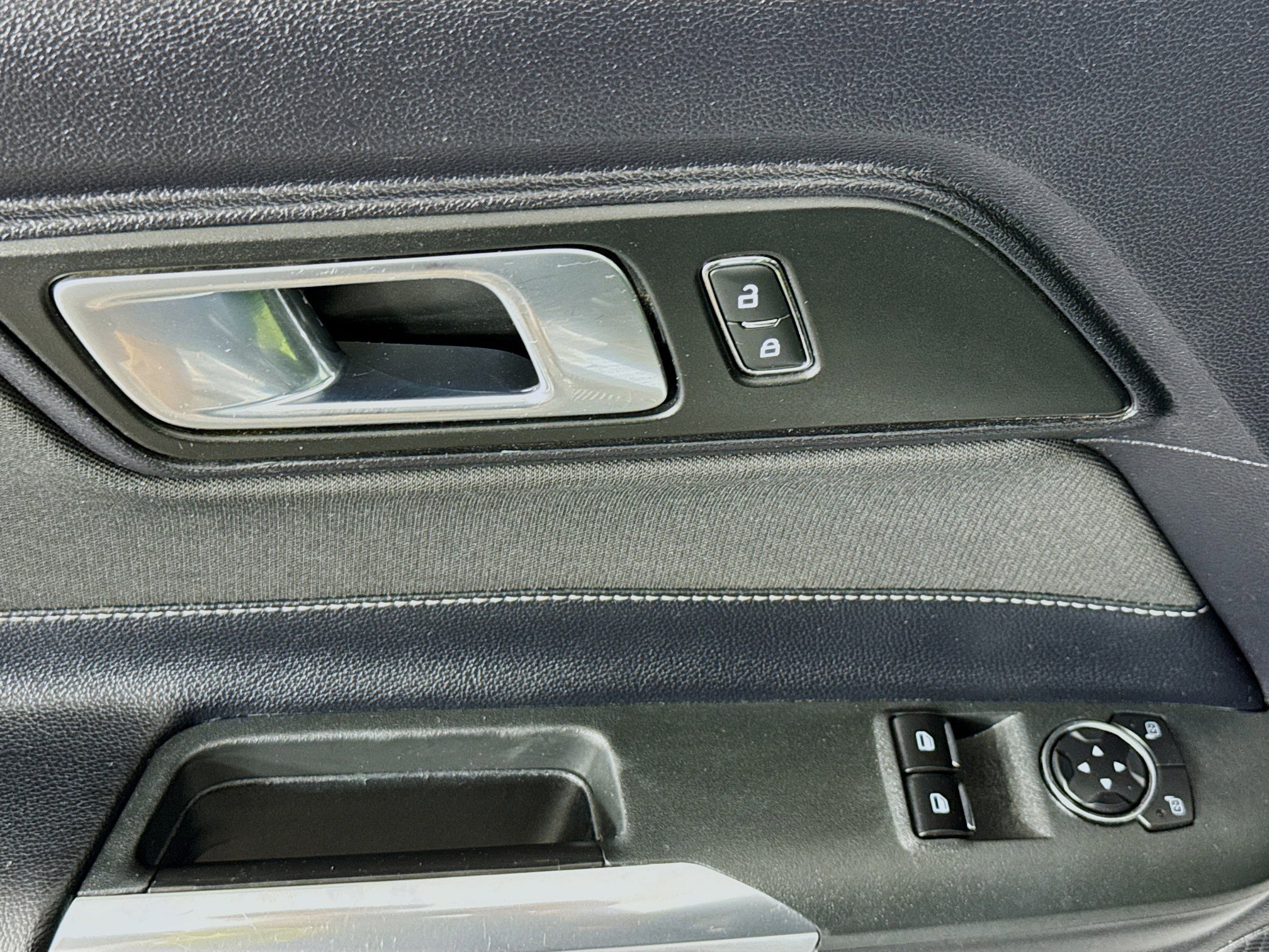 Used 2018 Ford Mustang GT RWD image 23