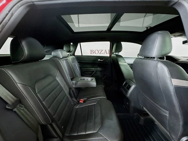 Used 2020 Volkswagen Atlas Cross Sport SEL Premium image 32