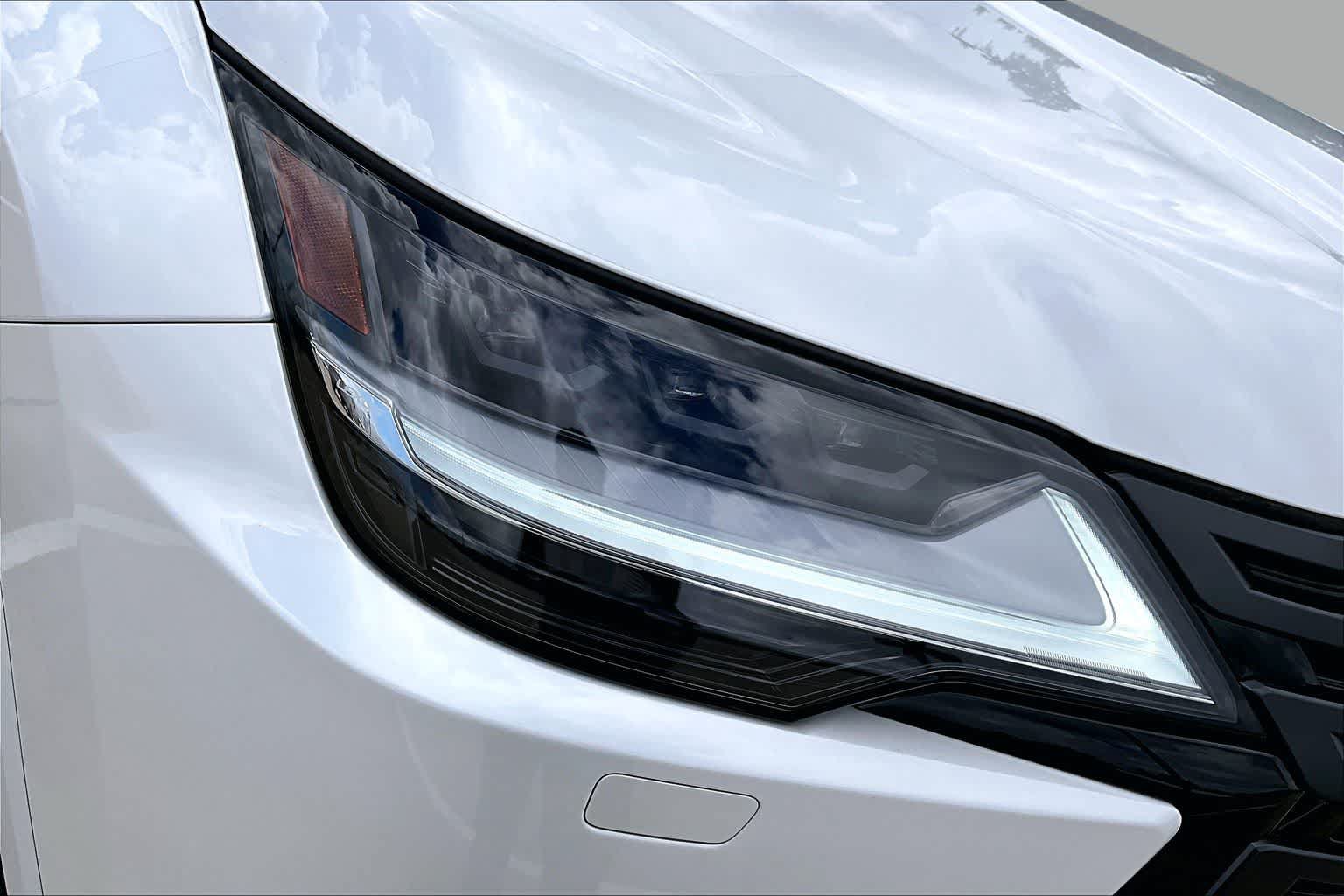 New 2026 Lexus LX 700h Luxury AWD/4WD image 13