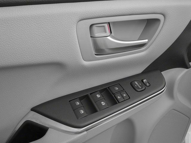 Used 2016 Toyota Camry XSE w/ Moonroof Package FWD image 20