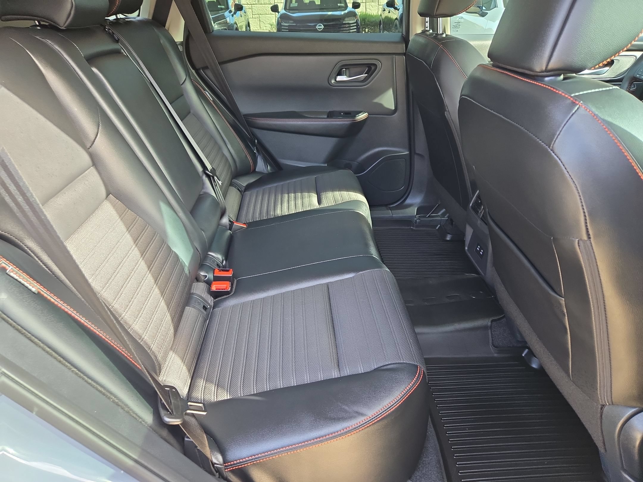 Certified 2026 Nissan Rogue SV AWD/4WD image 26