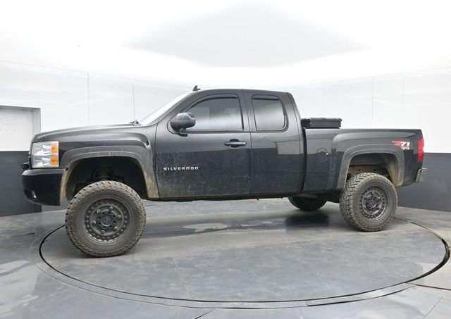 Used 2013 Chevrolet Silverado 1500 LT w/ All-Star Edition AWD/4WD image 11