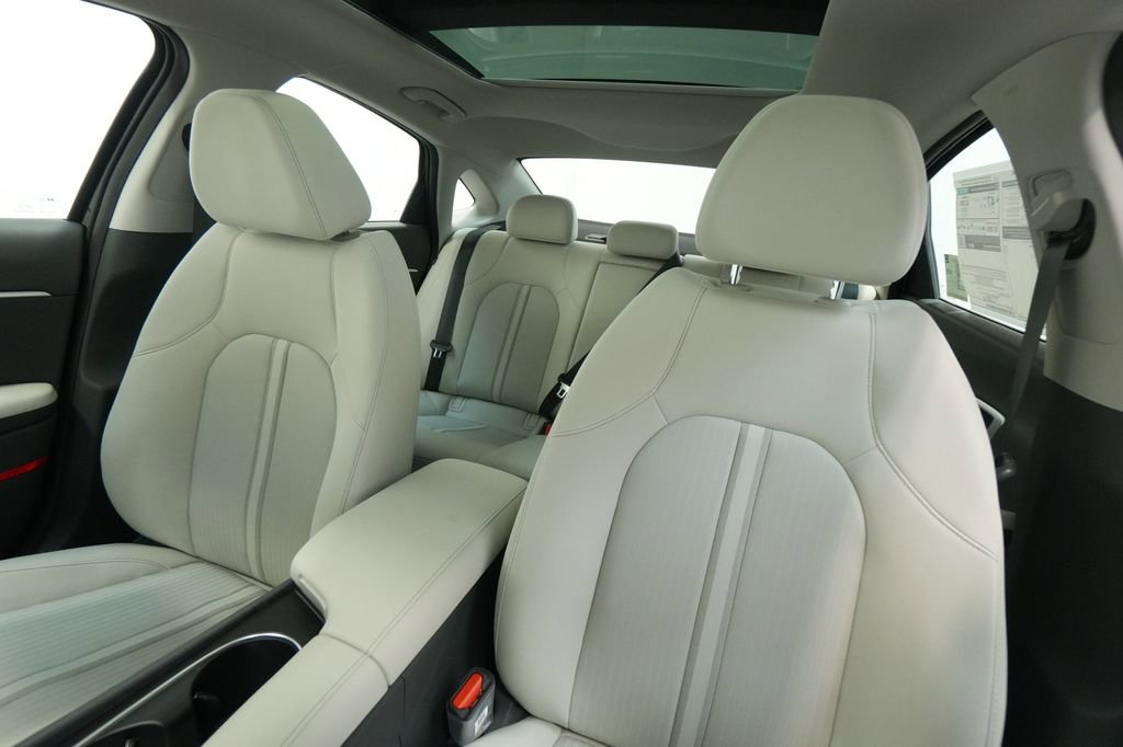 New 2026 Hyundai Sonata SEL FWD image 14