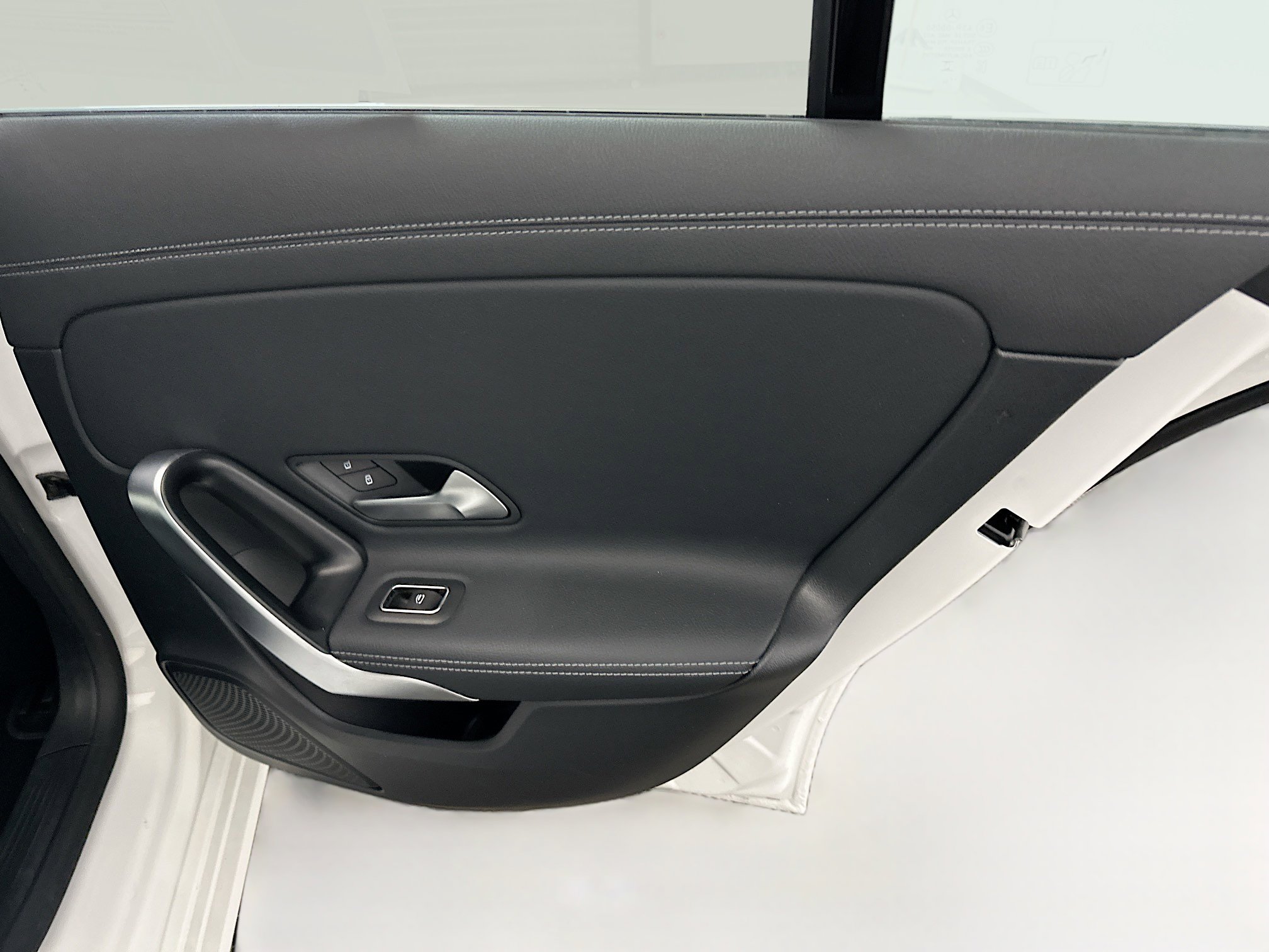 Used 2025 Mercedes-Benz CLA 250 4MATIC image 31