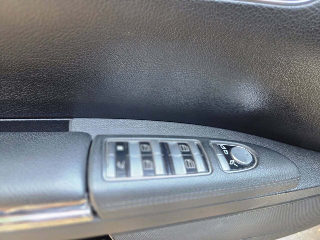 Used 2007 Mercedes-Benz S 550 image 31