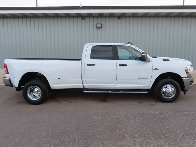 Used 2024 RAM 3500 Big Horn image 2
