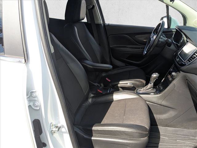 Used 2020 Buick Encore Preferred w/ Safety Package image 19