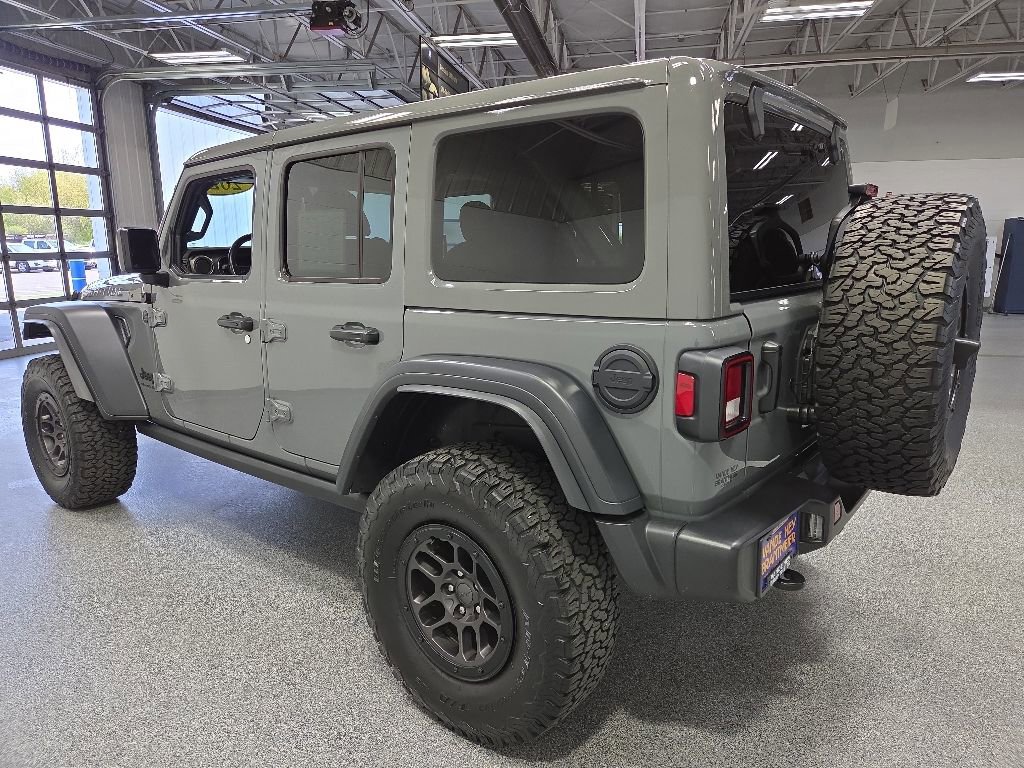 Used 2023 Jeep Wrangler Unlimited Sport AWD/4WD image 5