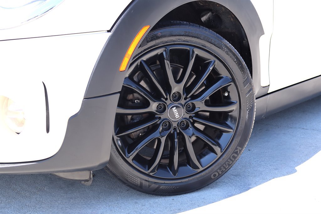 Used 2016 MINI Cooper Clubman S FWD image 10