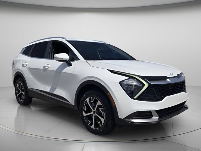 Used 2023 Kia Sportage EX AWD/4WD image 9