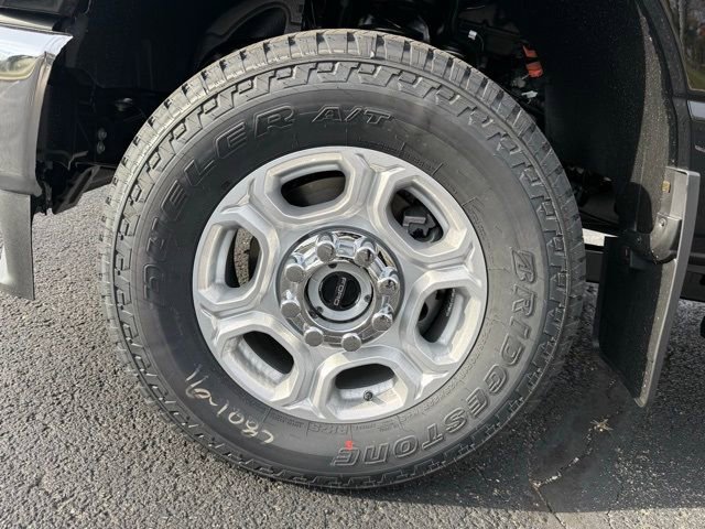 New 2026 Ford F350 XLT w/ XLT Premium Package image 13