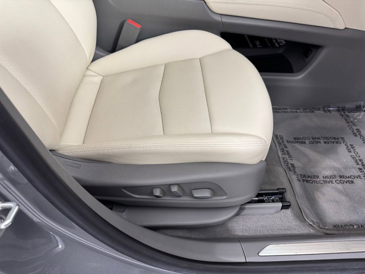 Used 2025 Cadillac XT5 Premium Luxury FWD image 52