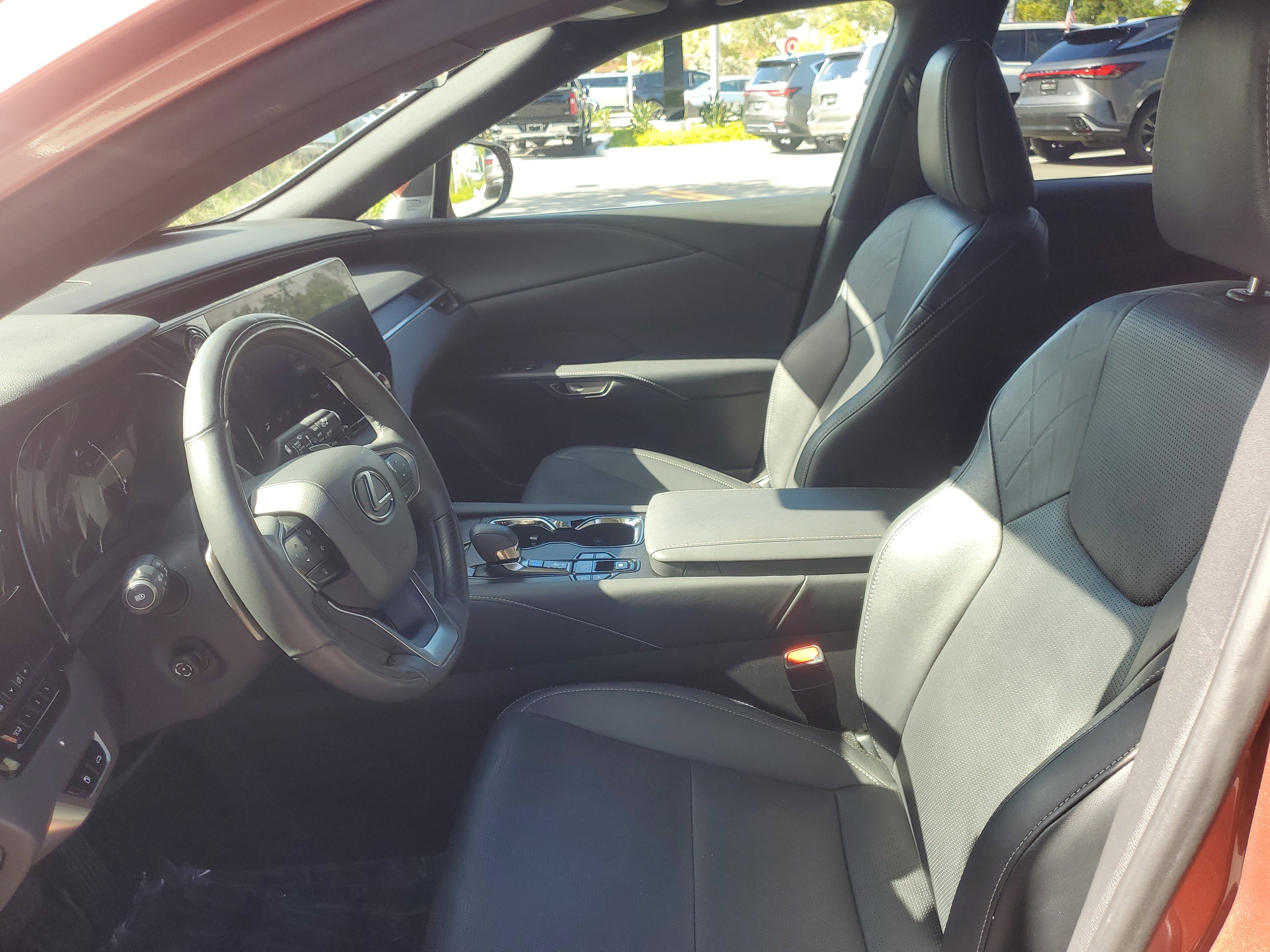 Used 2024 Lexus RX 350 AWD image 15