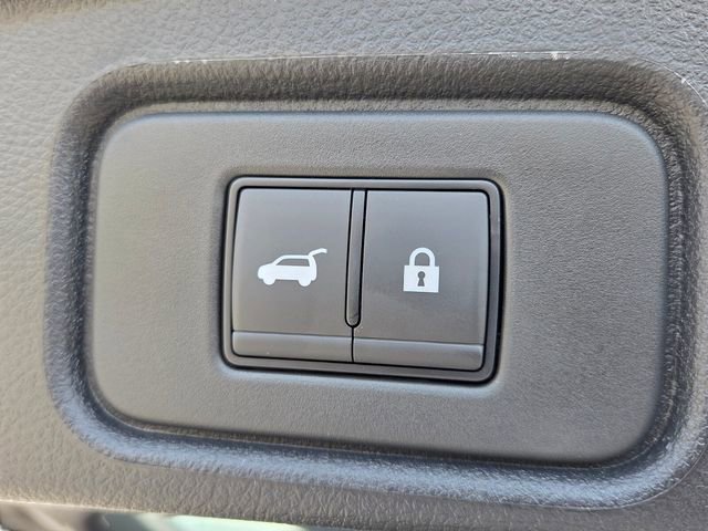 New 2026 Nissan Pathfinder SL image 13