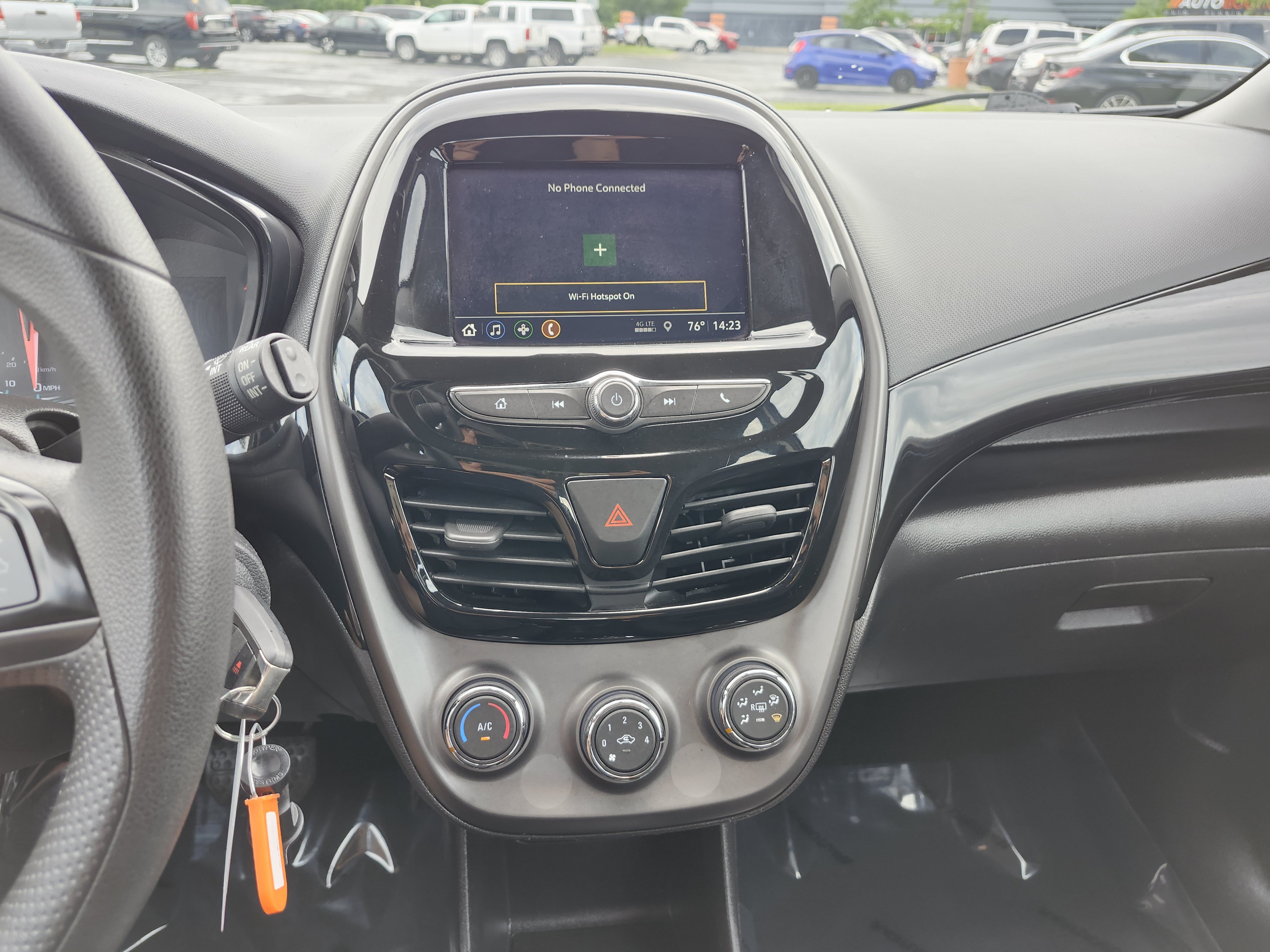 Used 2021 Chevrolet Spark LT FWD image 27