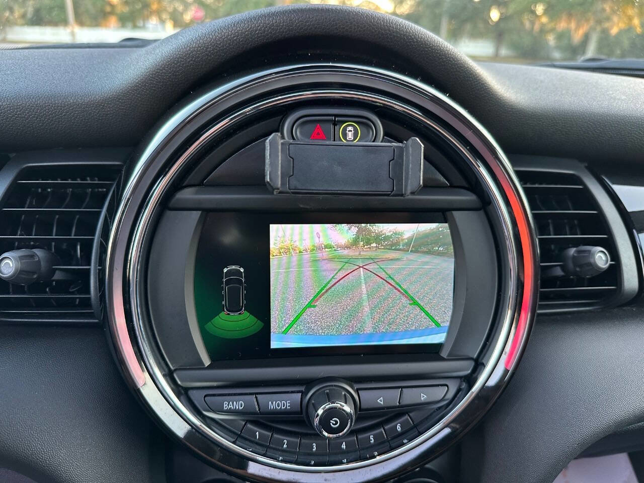 Used 2019 MINI Cooper S w/ Premium Package image 18