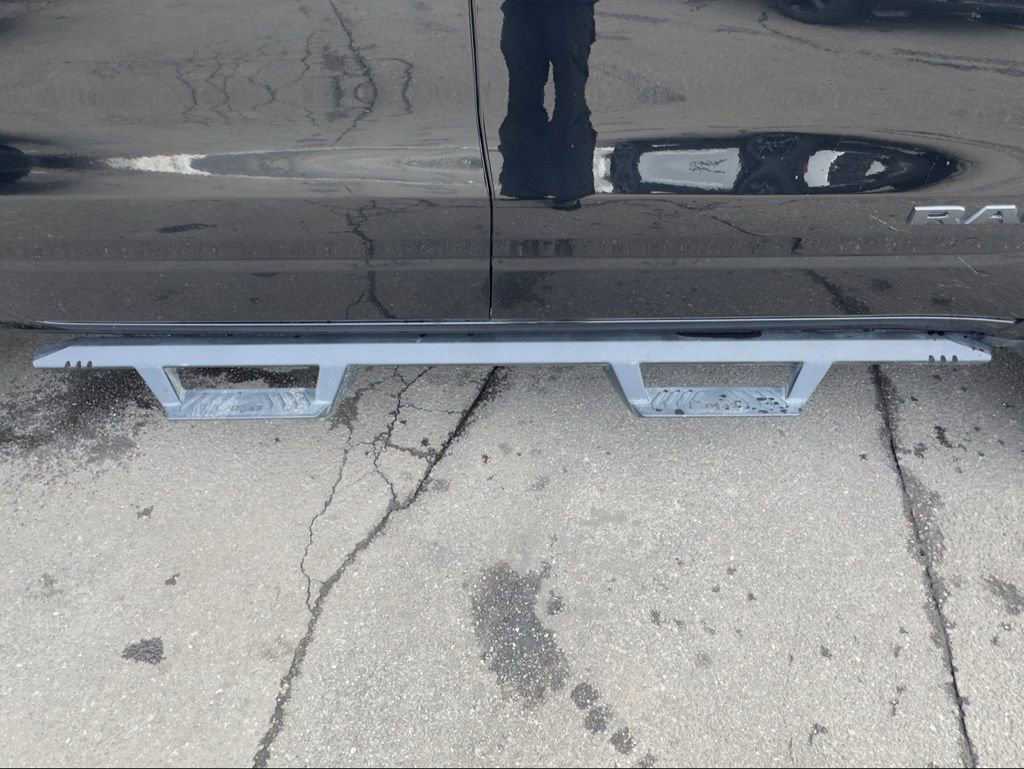 Certified 2023 RAM 1500 Big Horn image 11
