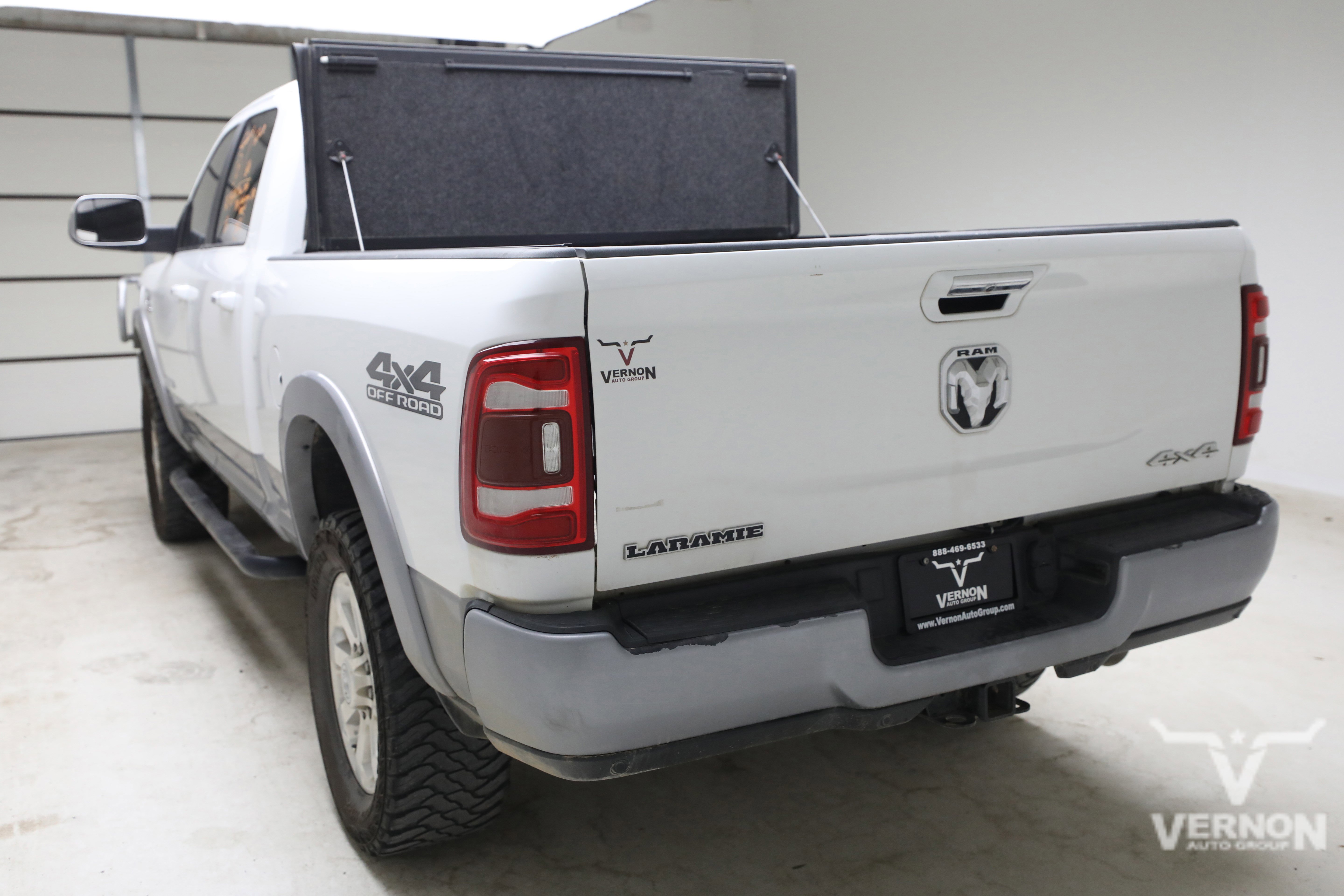 Used 2021 RAM 2500 Laramie AWD/4WD image 2
