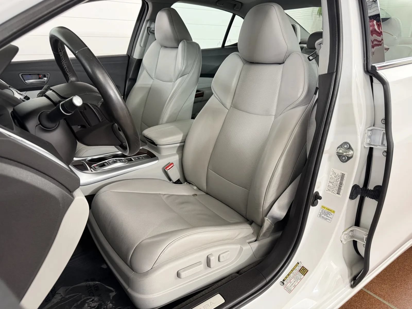 Used 2015 Acura TLX w/ Advance Package FWD image 12