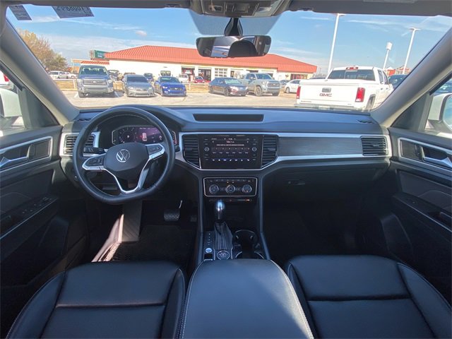 Used 2022 Volkswagen Atlas SE image 17