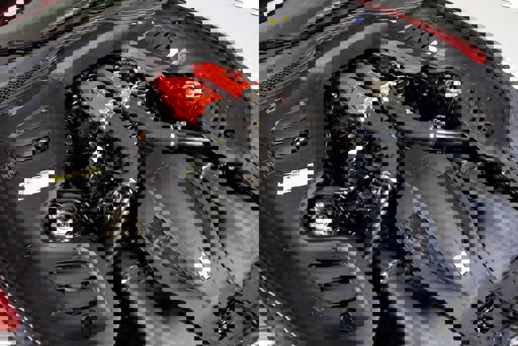 Certified 2019 Ferrari GTC4Lusso T RWD image 62