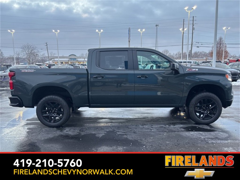 New 2026 Chevrolet Silverado 1500 LT Trail Boss w/ LPO, Dark Essentials Package image 8