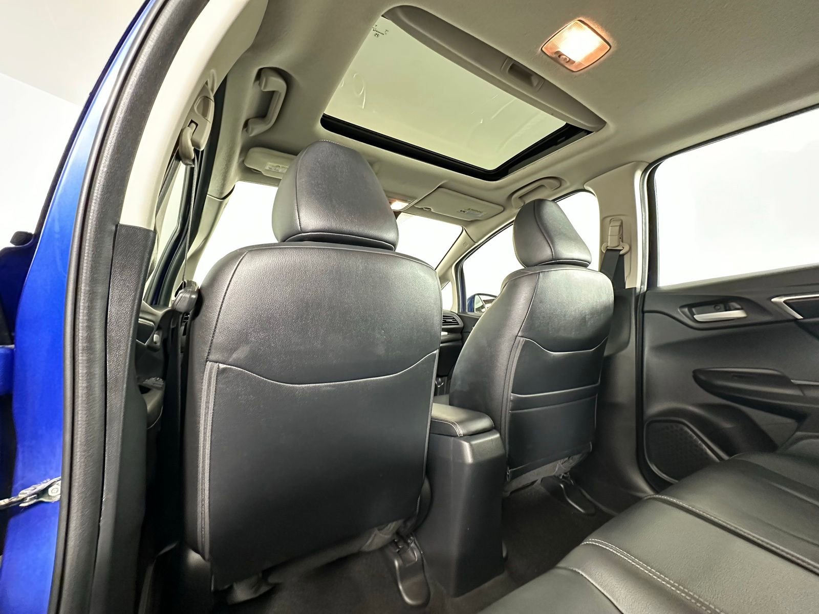 Used 2018 Honda Fit EX-L image 4