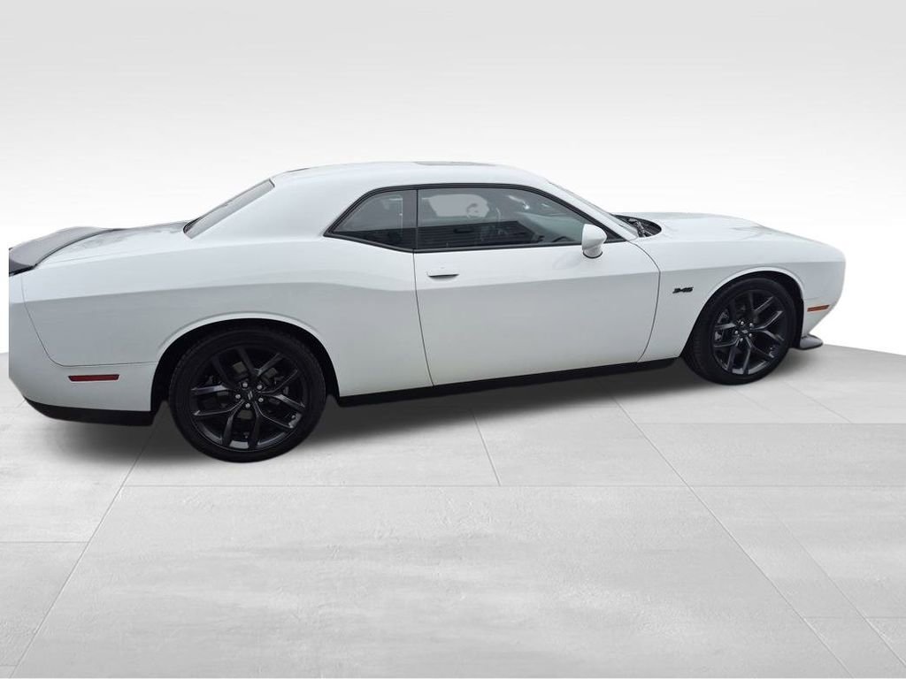 Used 2023 Dodge Challenger R/T w/ Plus Package image 10