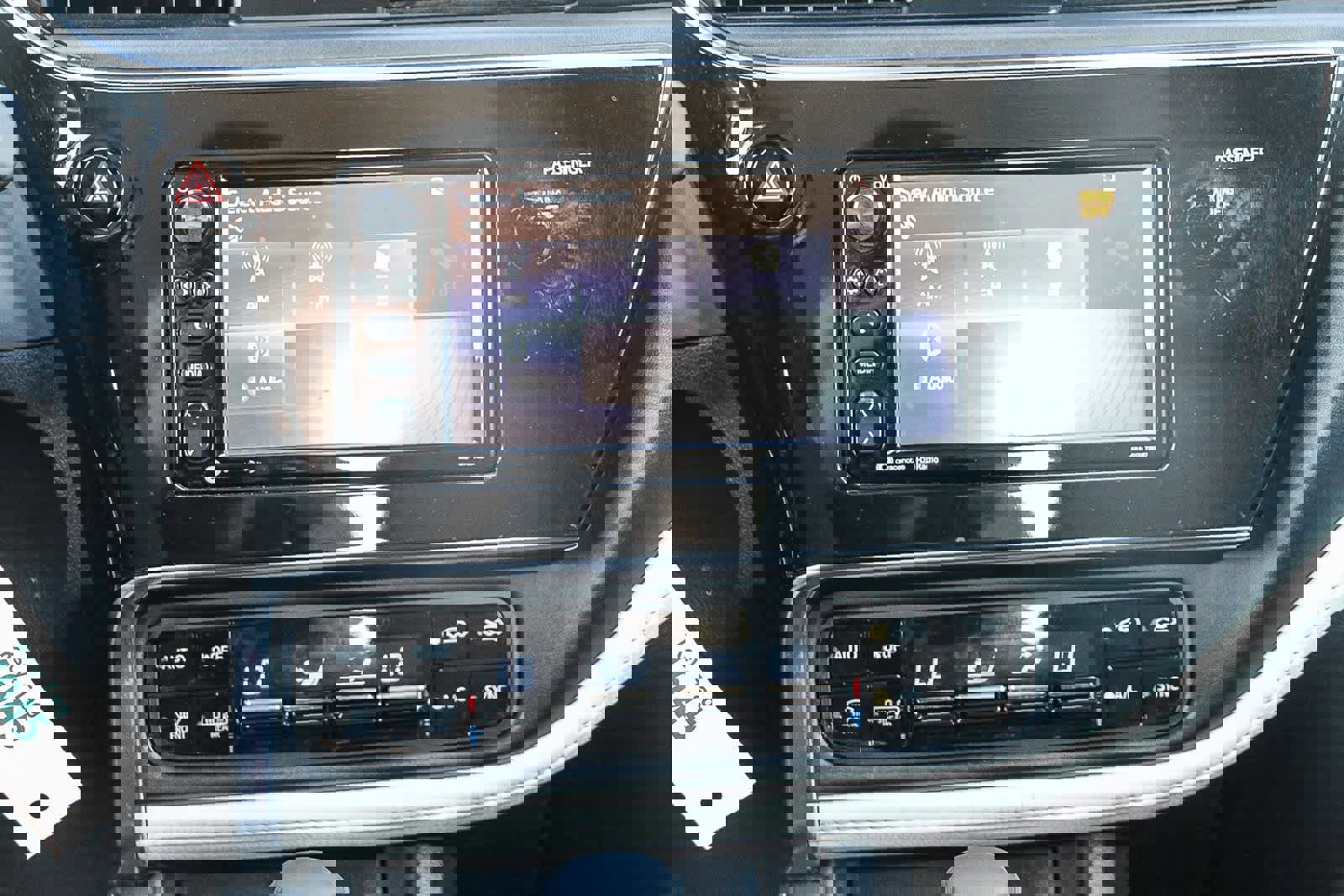 Used 2018 Toyota Corolla iM image 13