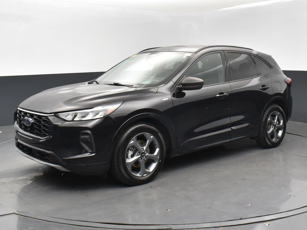 Used 2023 Ford Escape ST-Line w/ Tech Pack #1 image 1