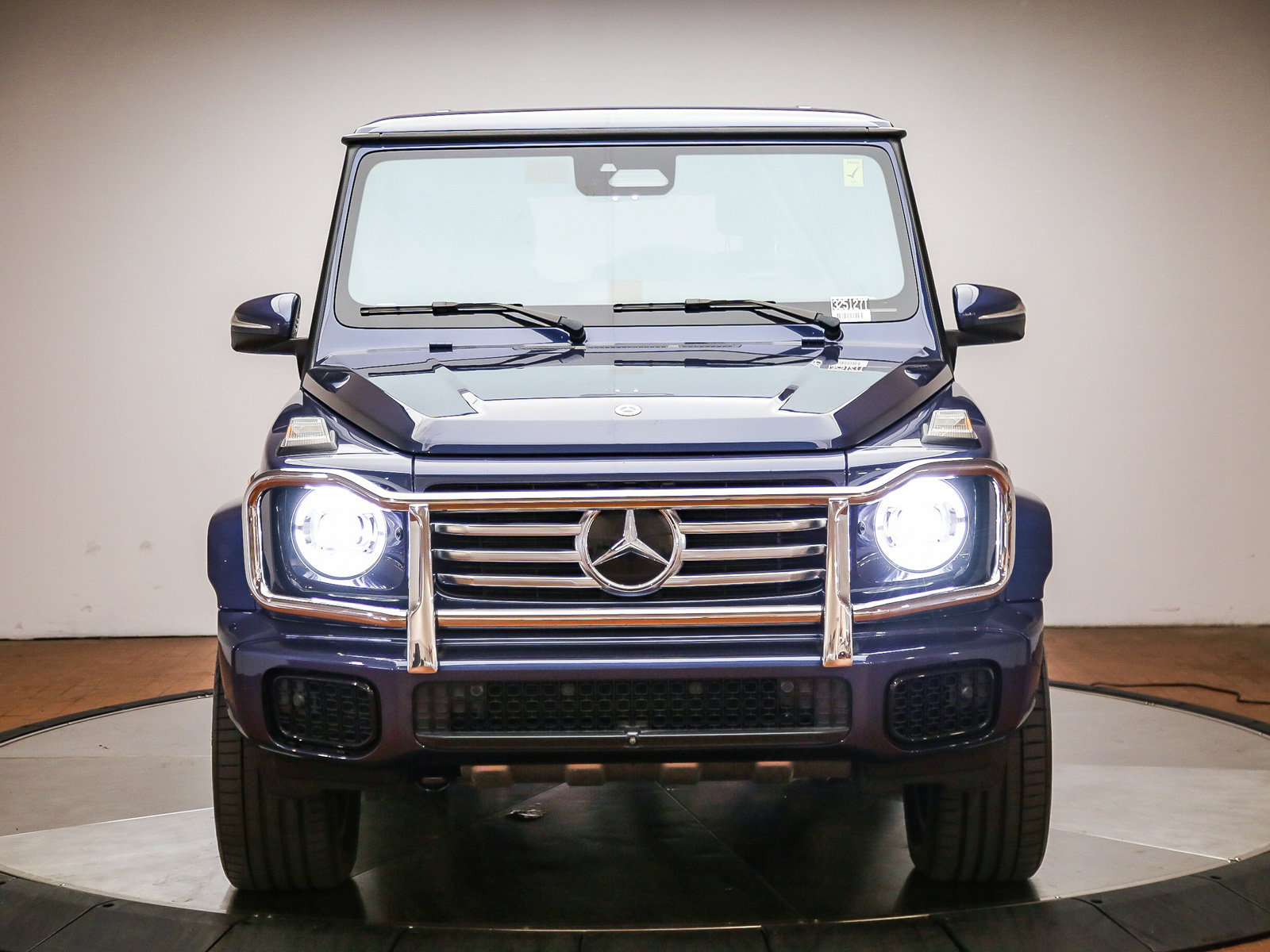Used 2025 Mercedes-Benz G 550 image 10