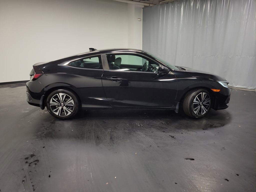 Used 2016 Honda Civic EX-T image 9