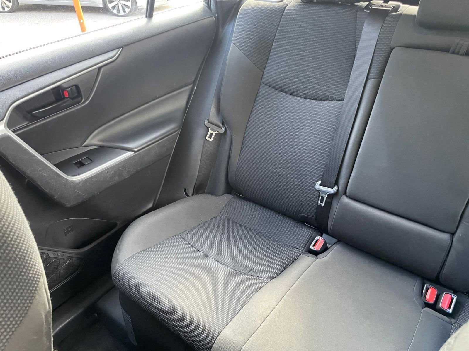 Used 2025 Toyota RAV4 LE image 38