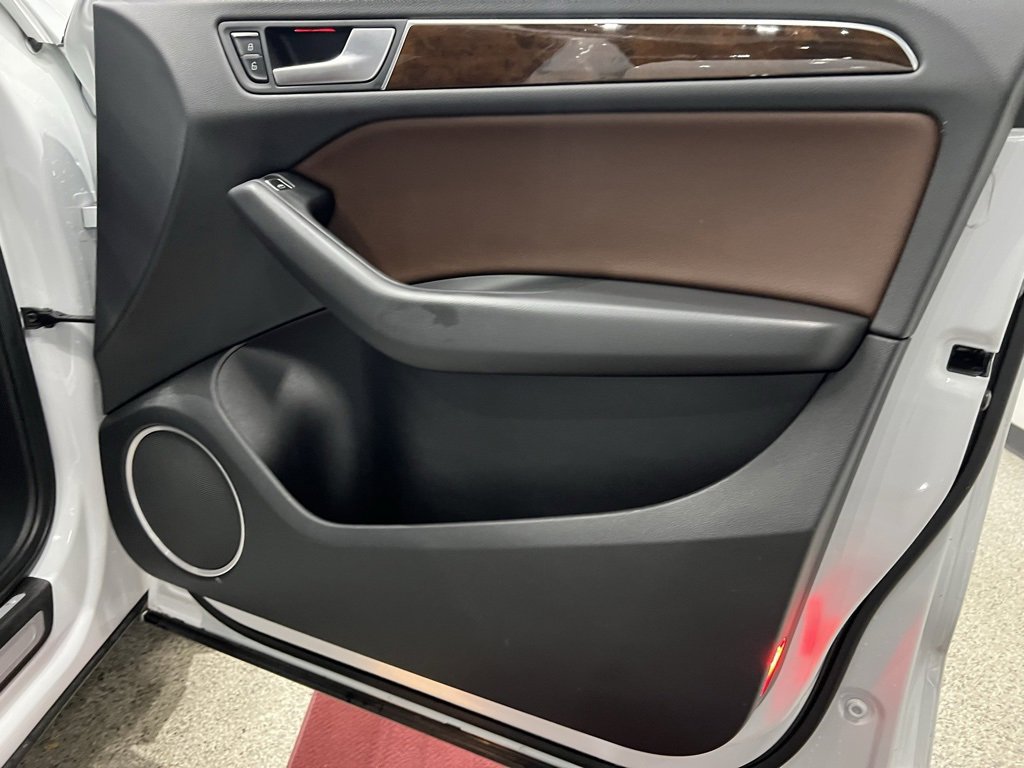 Used 2015 Audi Q5 2.0T Premium Plus w/ Technology Package image 34