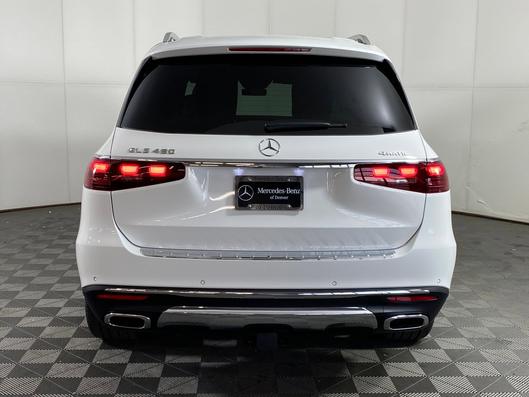New 2025 Mercedes-Benz GLS 450 4MATIC image 9
