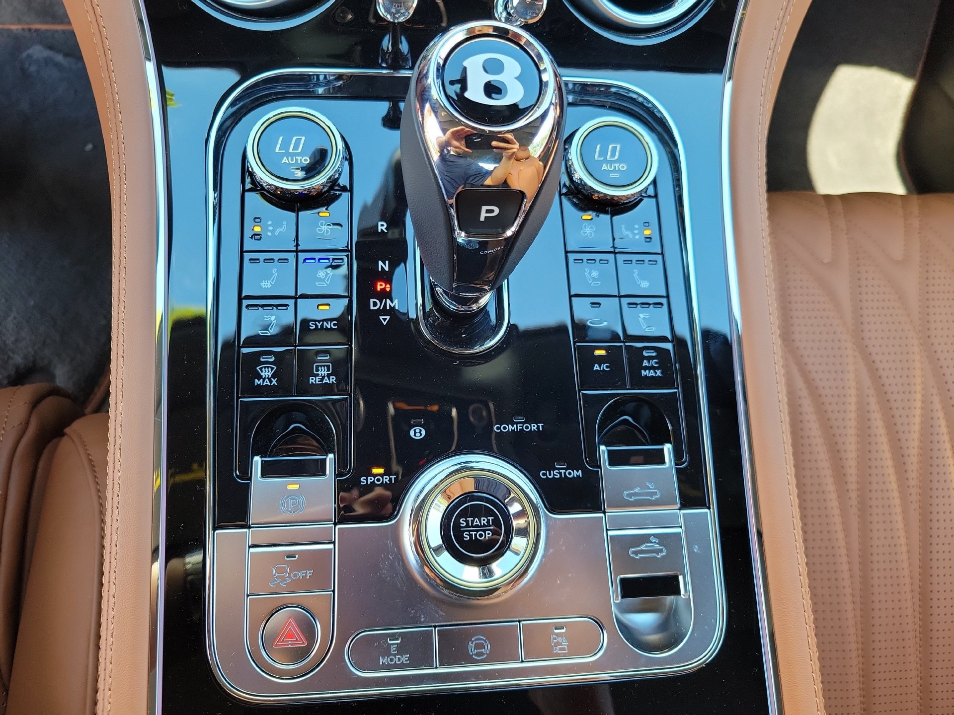 New 2026 Bentley Continental GT Azure AWD/4WD image 33