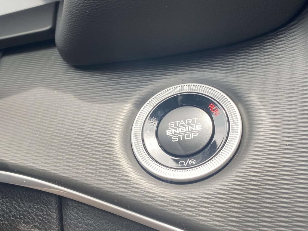 New 2026 Jeep Grand Cherokee L 2WD image 48